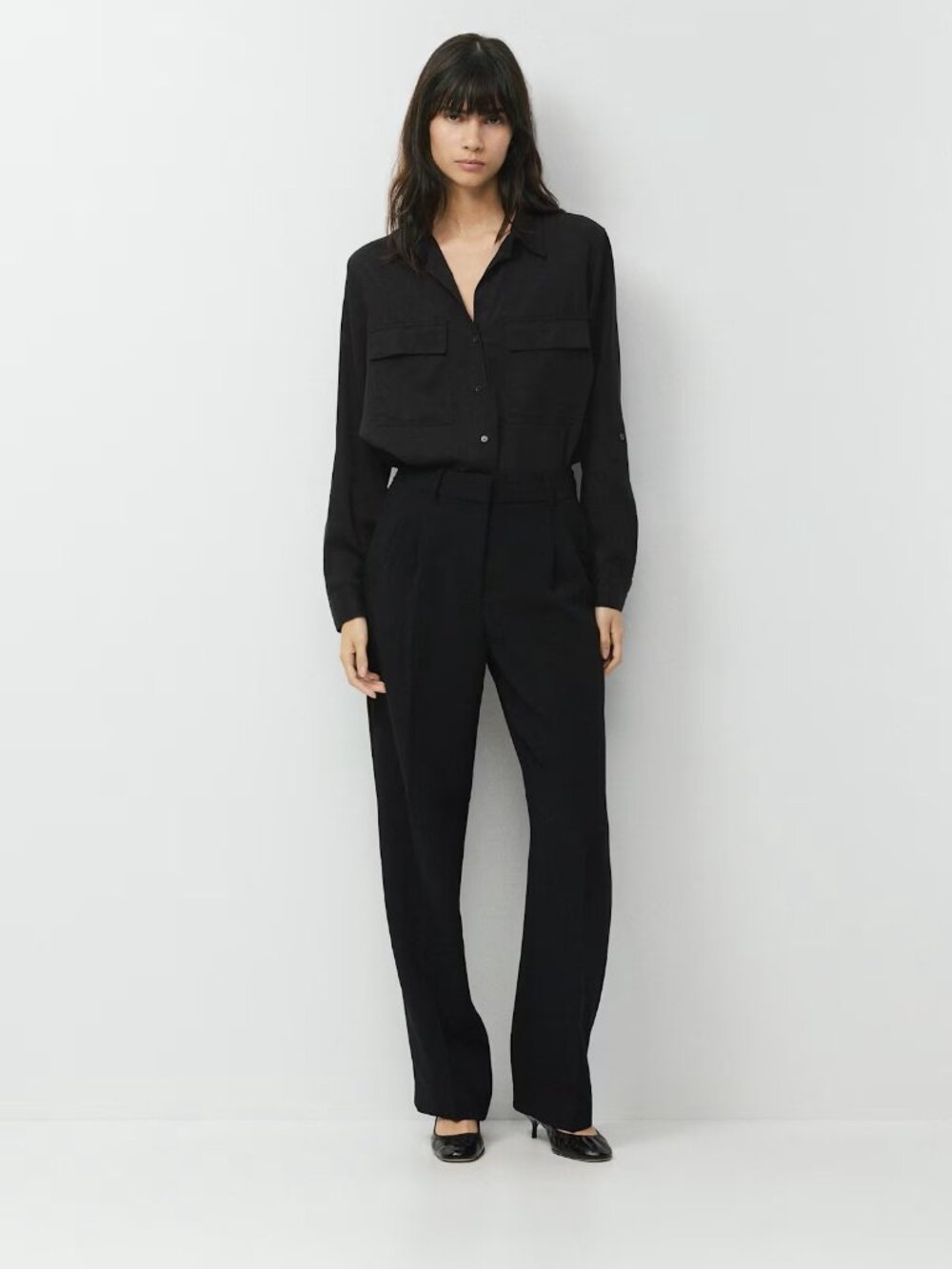 Aritzia The Effortless Pant black size 4